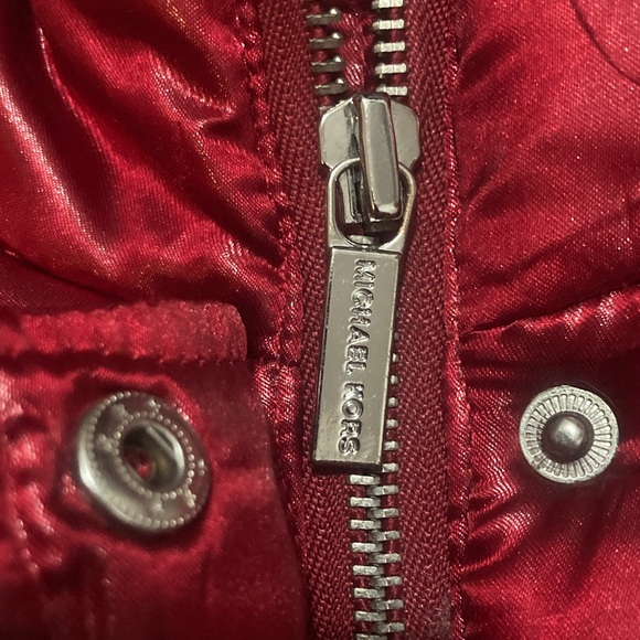 Michael Kors puffer vest - Picture 5 of 5